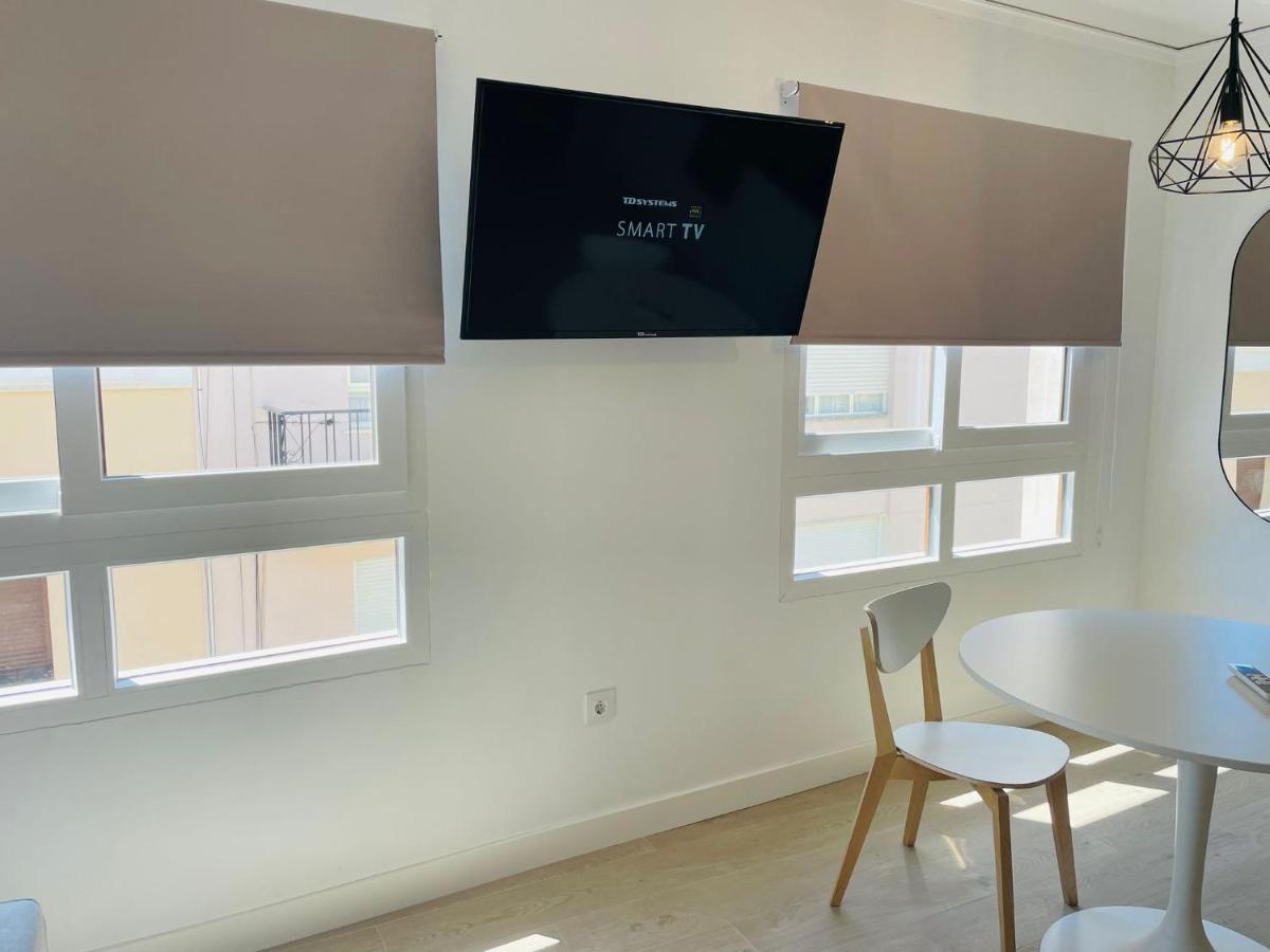 دينايا Pare Pere Rooms المظهر الخارجي الصورة